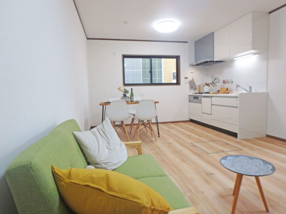 綾瀬市上土棚南2丁目　中古戸建の居間・リビング|リビングダイニング