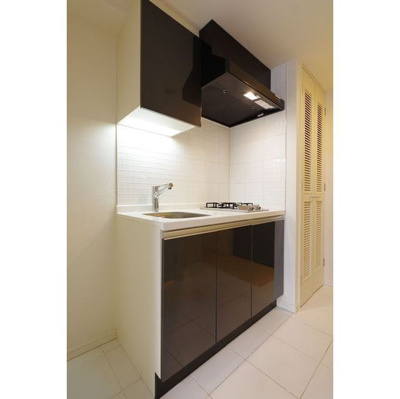 【キッチン】コンフォリア両国ＤＥＵＸ