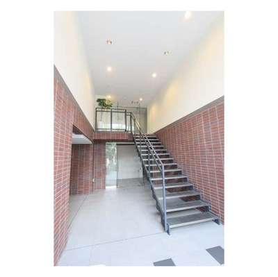 【エントランス】コンフォリア早稲田