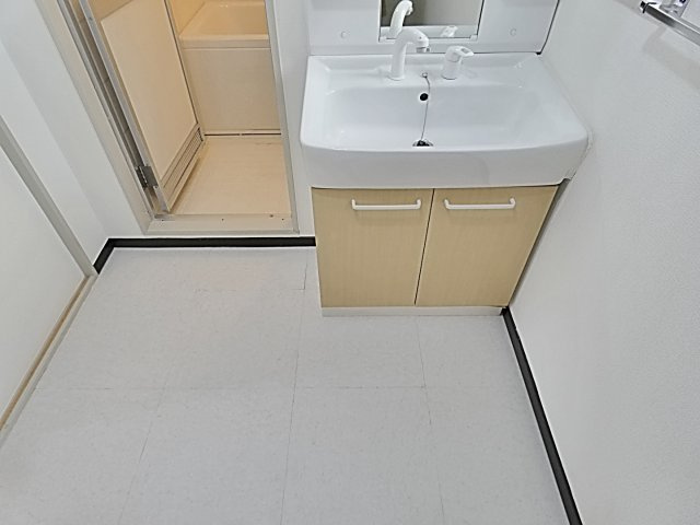 シャトー五才美の独立洗面台