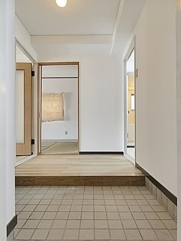 シャトー五才美の玄関