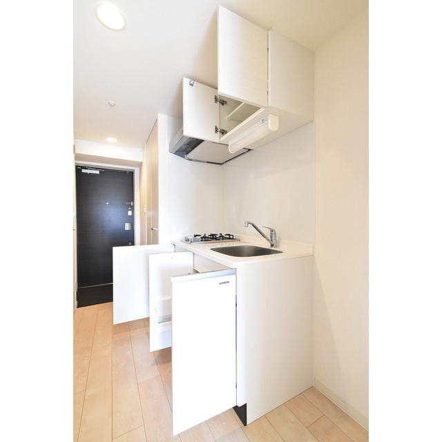 メインステージ新大阪の居間・リビング