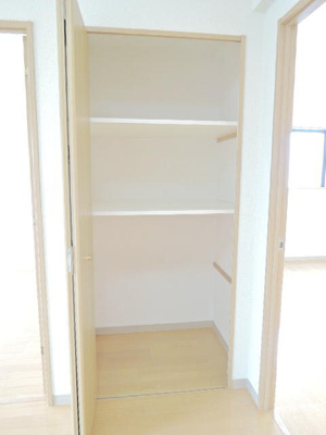 LDKに収納あります。