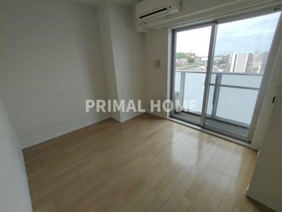 【居間・リビング】 | レノス新子安 | ゆったり過ごせる居間です