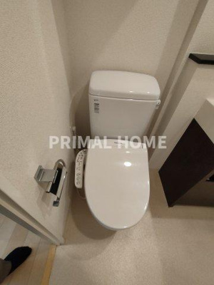 【トイレ】 | レノス新子安 | ゆったりとした空間のトイレです