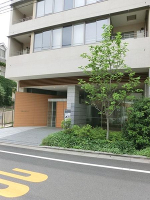 【エントランス】 | 代官山BLESS