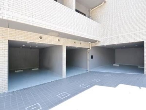 【駐車場】 | THE LUDLOW NAKAMEGURO