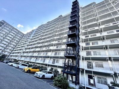 【その他】 | 泉北星和台コーポラス | 「初めまして！」が集まる分譲マンション。たくさんの子供たちが年齢を問わずに、仲良く一緒に成長できるのは大型分譲マンションの特徴ですね。