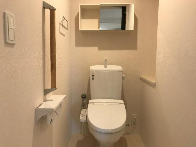 マロン・フローラのトイレ|シャワー付トイレ