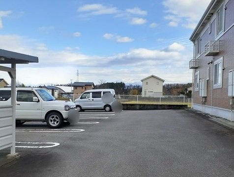 トパーズＣの駐車場|駐車場です