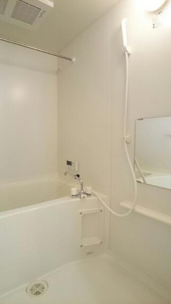 コスモスコーポＳＯＴＡ　Ｂの浴室