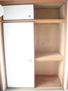 ハイツ　イーストテンの収納|★たっぷり収納スペース★