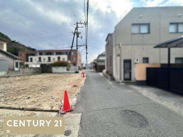 和歌山市紀三井寺　土地の前面道路含む現地写真