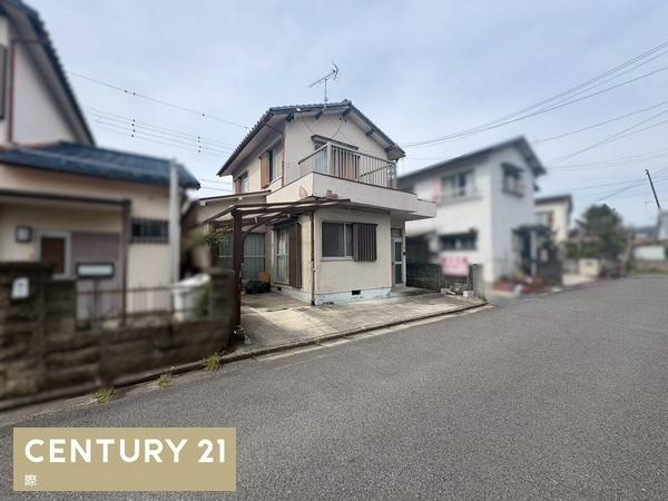 和歌山市加納　中古戸建の前面道路含む現地写真