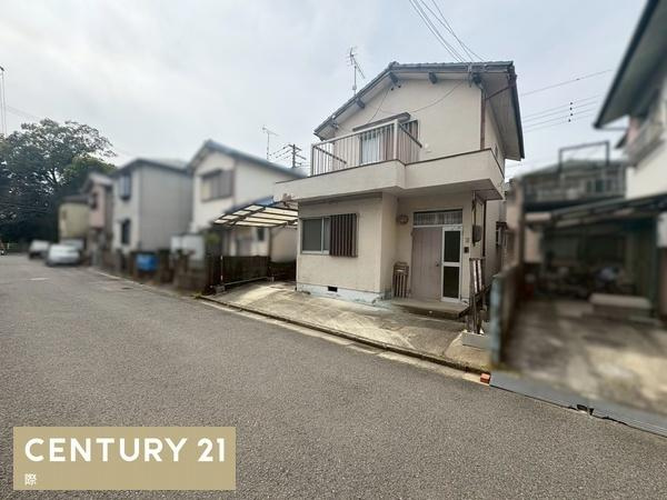 和歌山市加納　中古戸建の前面道路含む現地写真