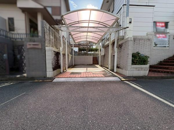 和歌山市西浜　中古戸建の駐車場