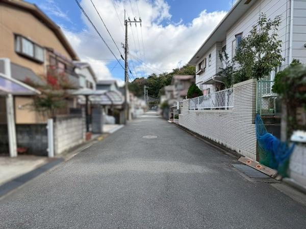 和歌山市西浜　中古戸建の前面道路含む現地写真