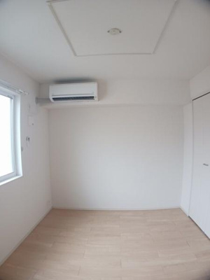 【洋室】 | ラ．ヴェリタ