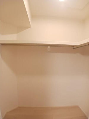 【収納】 | ブルーオーシャン・レジデンスＢ