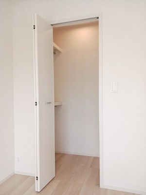 【収納】 | ブルーオーシャン・レジデンスＡ