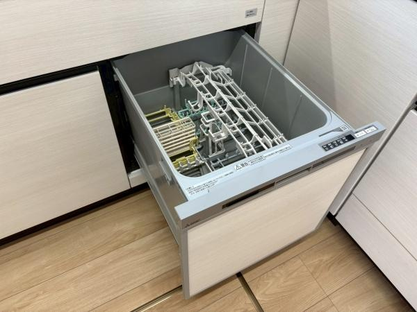 逗子市沼間６丁目の中古一戸建の内装|食器洗浄機