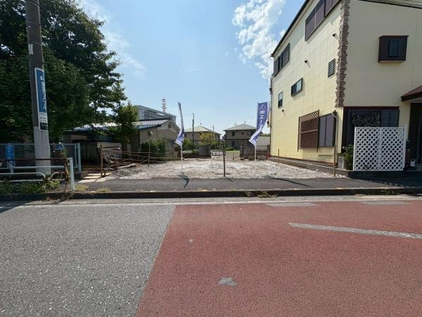 横浜市鶴見区江ケ崎町の売地の前面道路含む現地写真
