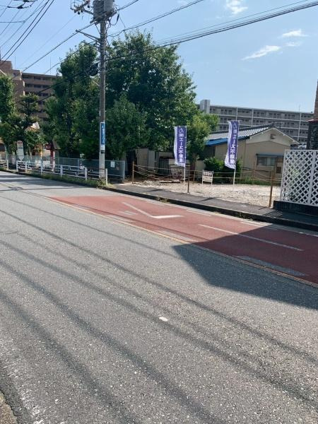 横浜市鶴見区江ケ崎町の売地の前面道路含む現地写真