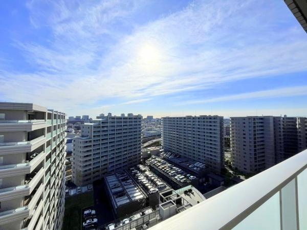 クレストプライムレジデンスアベニュー参番街のその他|現地からの眺望です。風通しが良くて窓を開けて静かに過ごしたい方にもおすすめな住戸です。