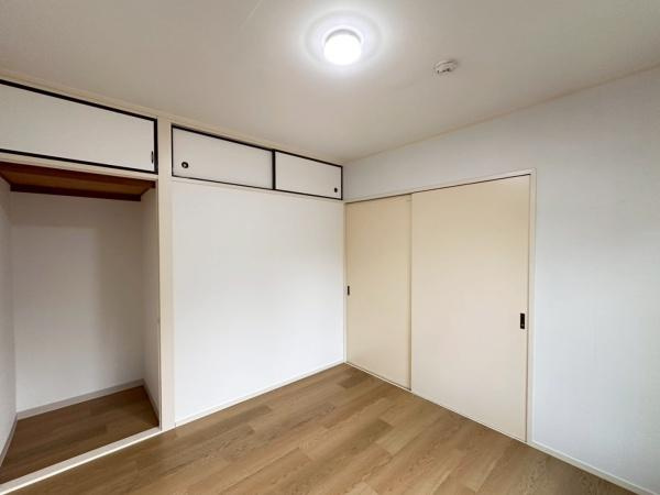 グリーンハイムいずみ野B地区23号棟の洋室