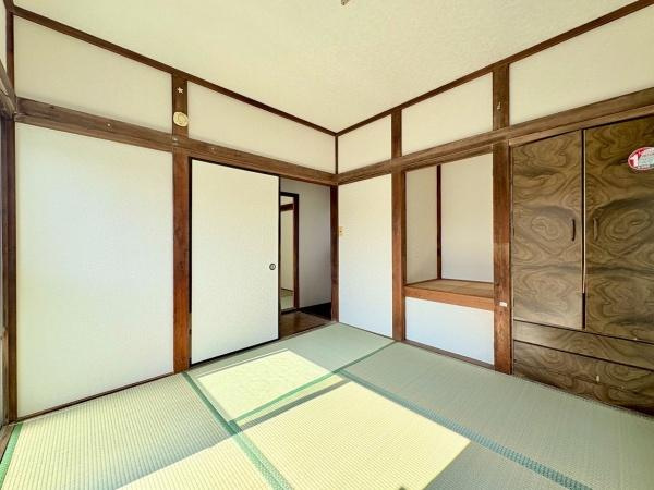 横須賀市鴨居２丁目の中古一戸建の和室|柔らかな日差しが差し込む、素敵な和室です！