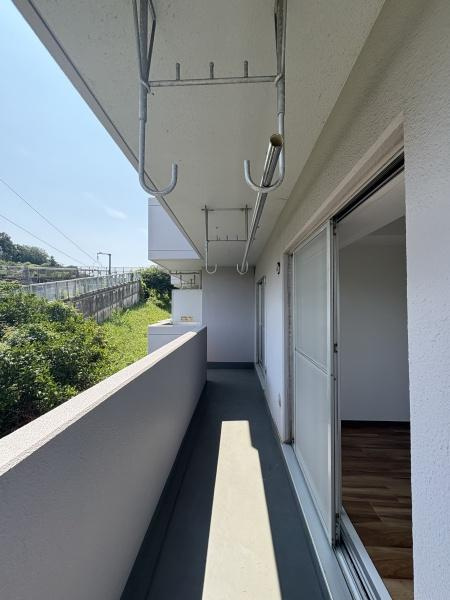 ホーユウパレスひなた山のバルコニー