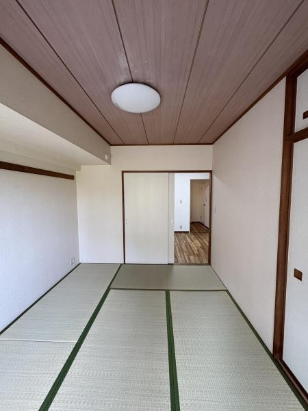 ホーユウパレスひなた山の和室