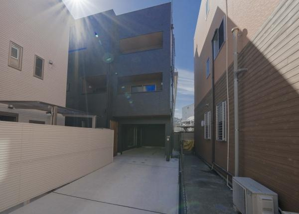 横浜市西区南浅間町の中古一戸建