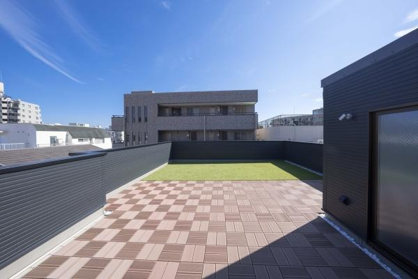 横浜市西区南浅間町の中古一戸建のバルコニー