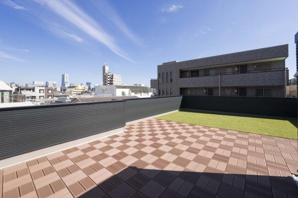 横浜市西区南浅間町の中古一戸建のバルコニー