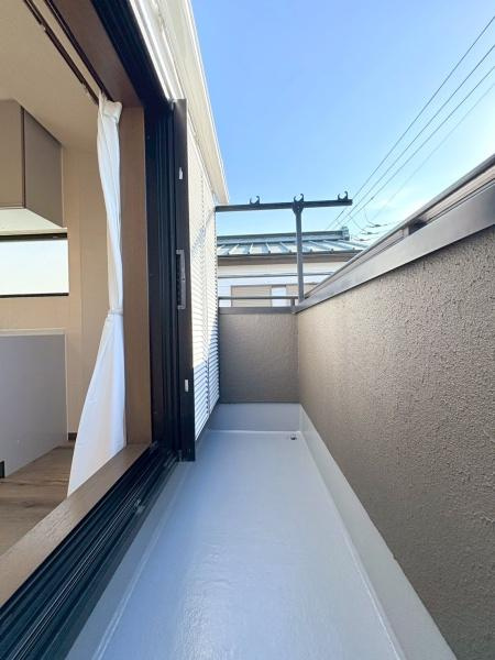 横浜市都筑区川和町の中古一戸建のバルコニー