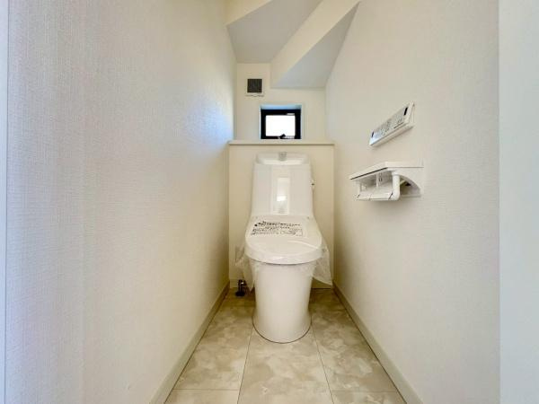 横須賀市鴨居３丁目の新築一戸建のトイレ|トイレはもちろん１階と２階にあります！
