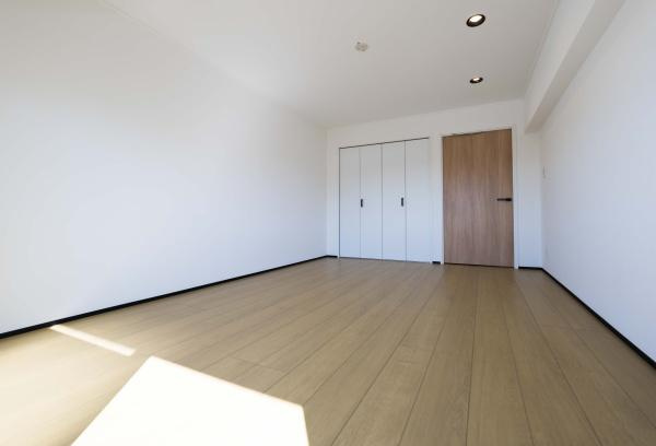 コーシン菊名第２マンションの洋室