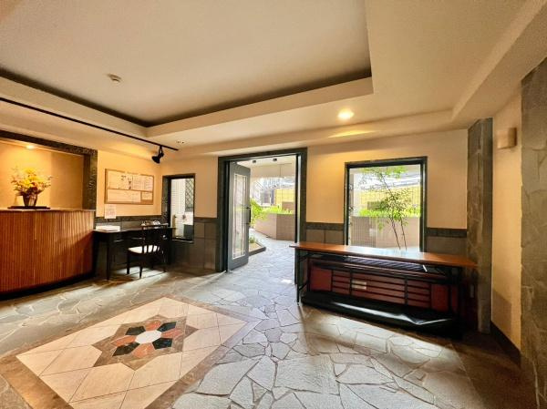 マイキャッスル葉山のエントランス