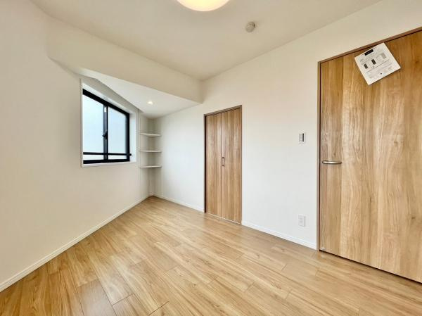 マイキャッスル葉山の洋室