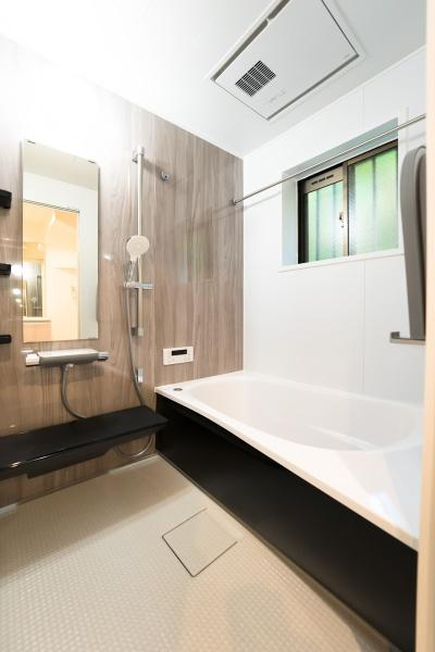 鎌倉市材木座４丁目の中古一戸建の浴室