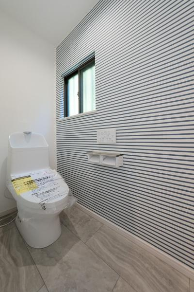 鎌倉市材木座４丁目の中古一戸建のトイレ