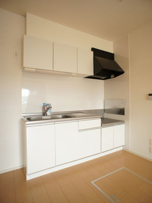 【キッチン】 | メゾン・ベールＢ | 便利な吊戸棚が付いています♪