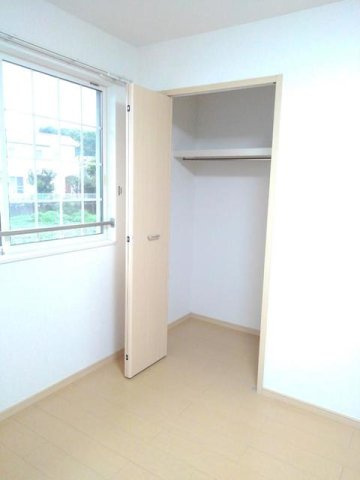 ソレイユＧＥＮ　Ⅲの収納