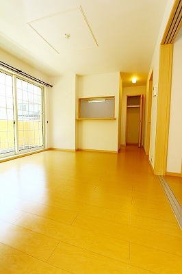 カーサ壱番館の居間・リビング