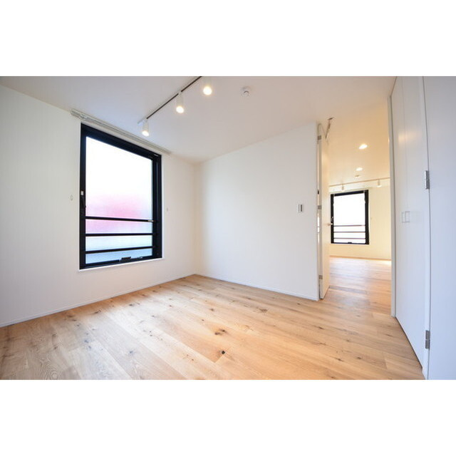 EDIT文京護国寺の内装