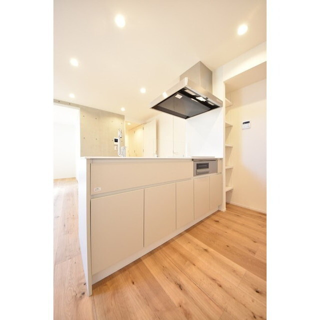 EDIT文京護国寺の内装