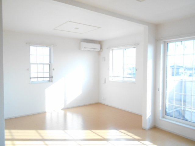 セゾンコスモス　Ⅰの居間・リビング