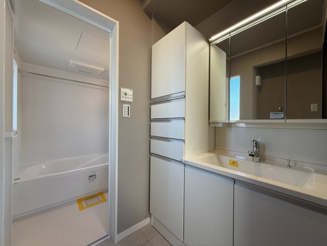 杉並区桃井一丁目戸建の洗面所