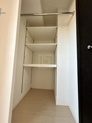 【収納】 | エステムコート心斎橋EASTIIIエクシード | エステムコート心斎橋EASTIIIエクシード　クローゼット